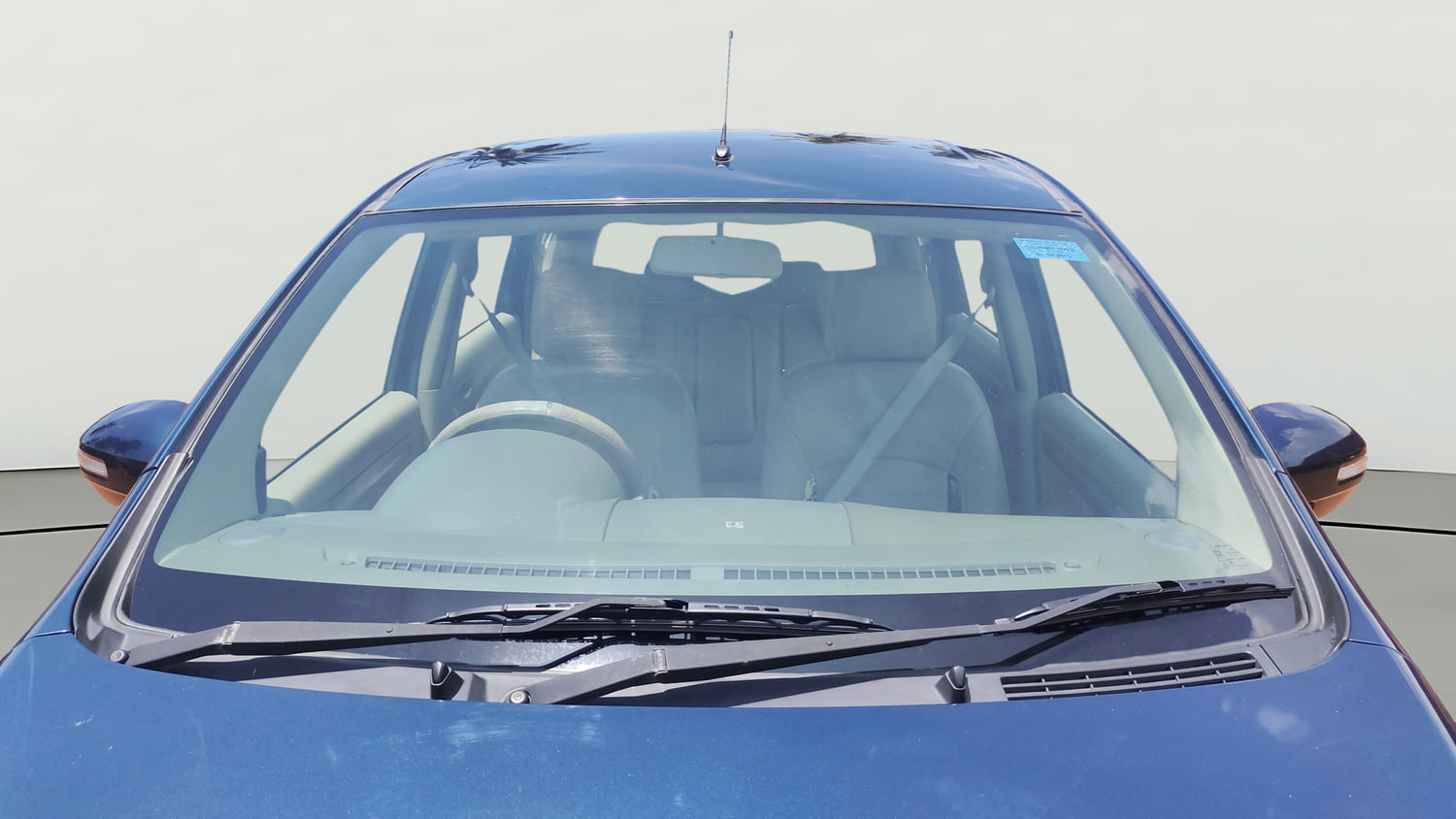 Used 2016 Maruti Suzuki Ertiga VXI Petrol Manual exterior FRONT WINDSHIELD VIEW