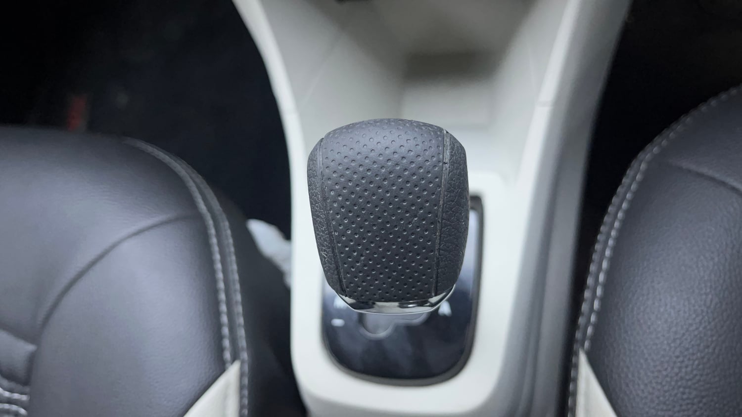 Used 2023 Tata Tiago XZA Plus Petrol Automatic interior GEAR  KNOB VIEW