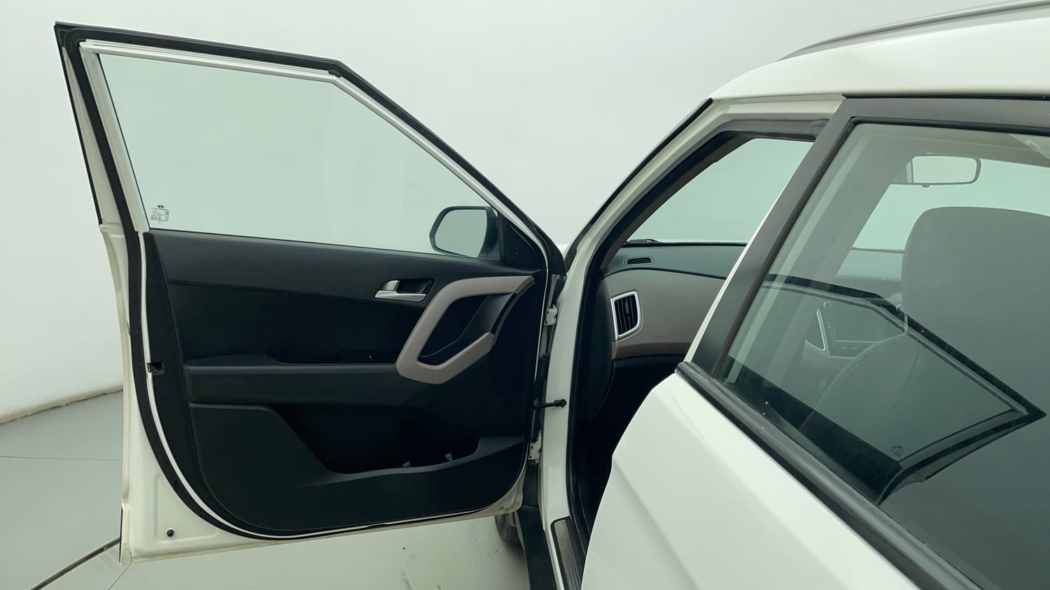 Used 2018 Hyundai Creta SX 1.6 AT Petrol Petrol Automatic interior LEFT FRONT DOOR OPEN VIEW