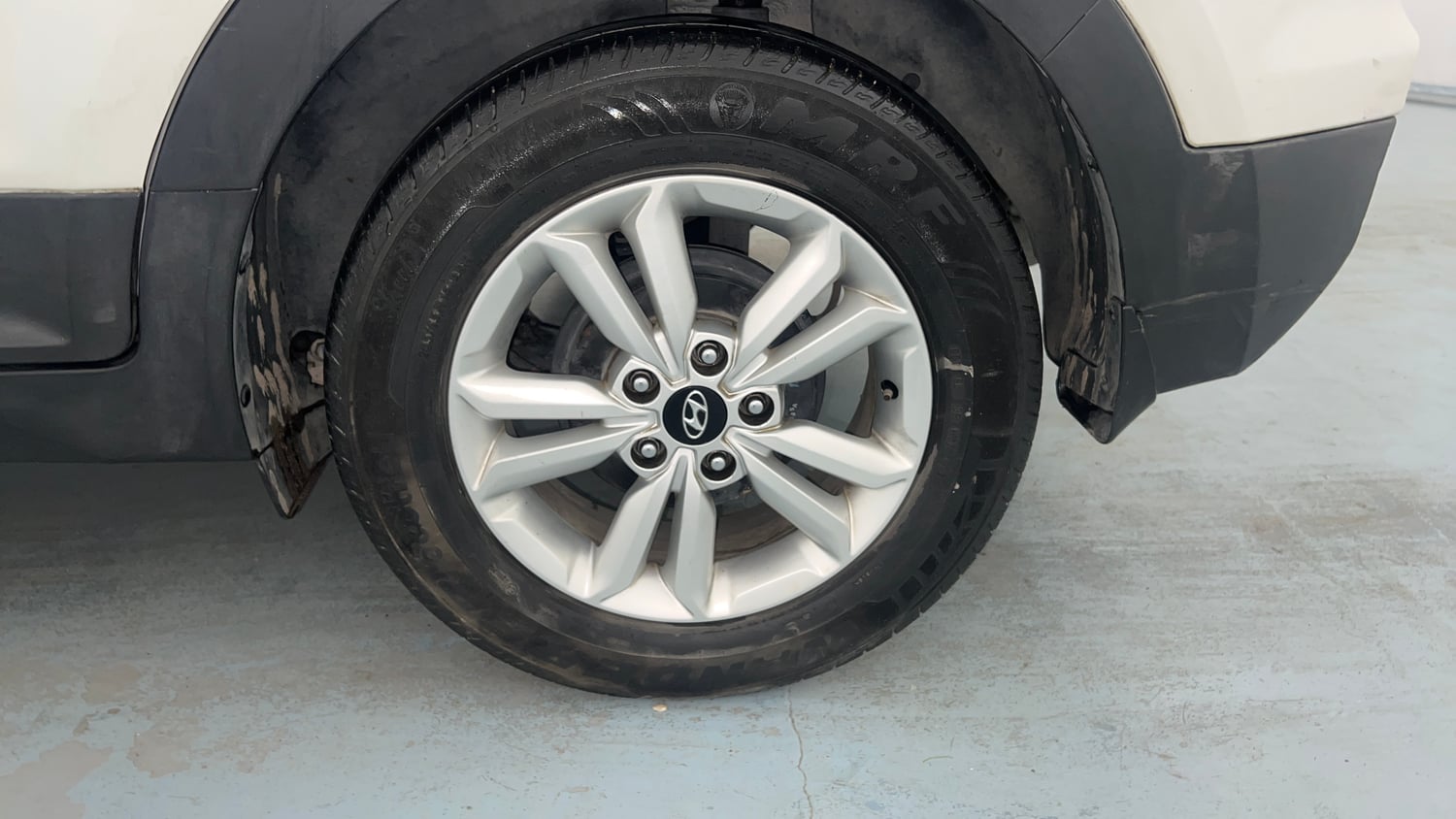 Used 2018 Hyundai Creta SX Plus 1.6  Petrol Petrol Manual tyres LEFT REAR TYRE RIM VIEW
