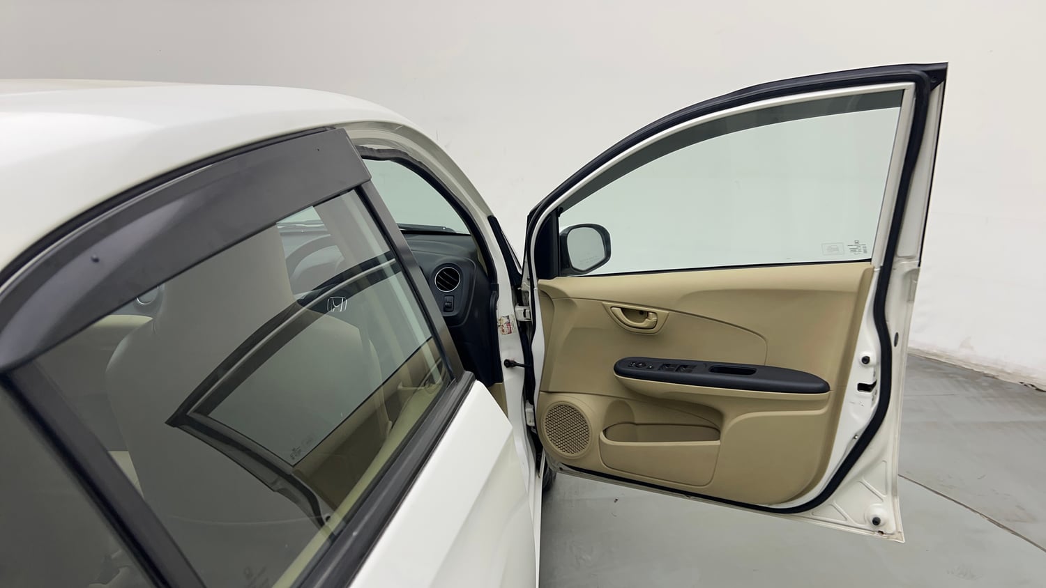 Used 2014 Honda Amaze 1.2 S i-VTEC Petrol Manual interior RIGHT FRONT DOOR OPEN VIEW