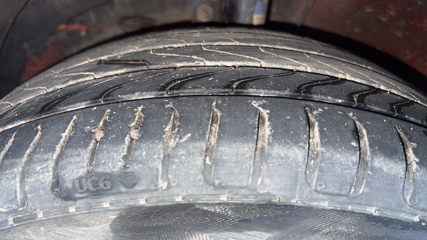 Used 2016 Maruti Suzuki Baleno Alpha 1.2 Petrol Manual tyres LEFT FRONT TYRE TREAD VIEW