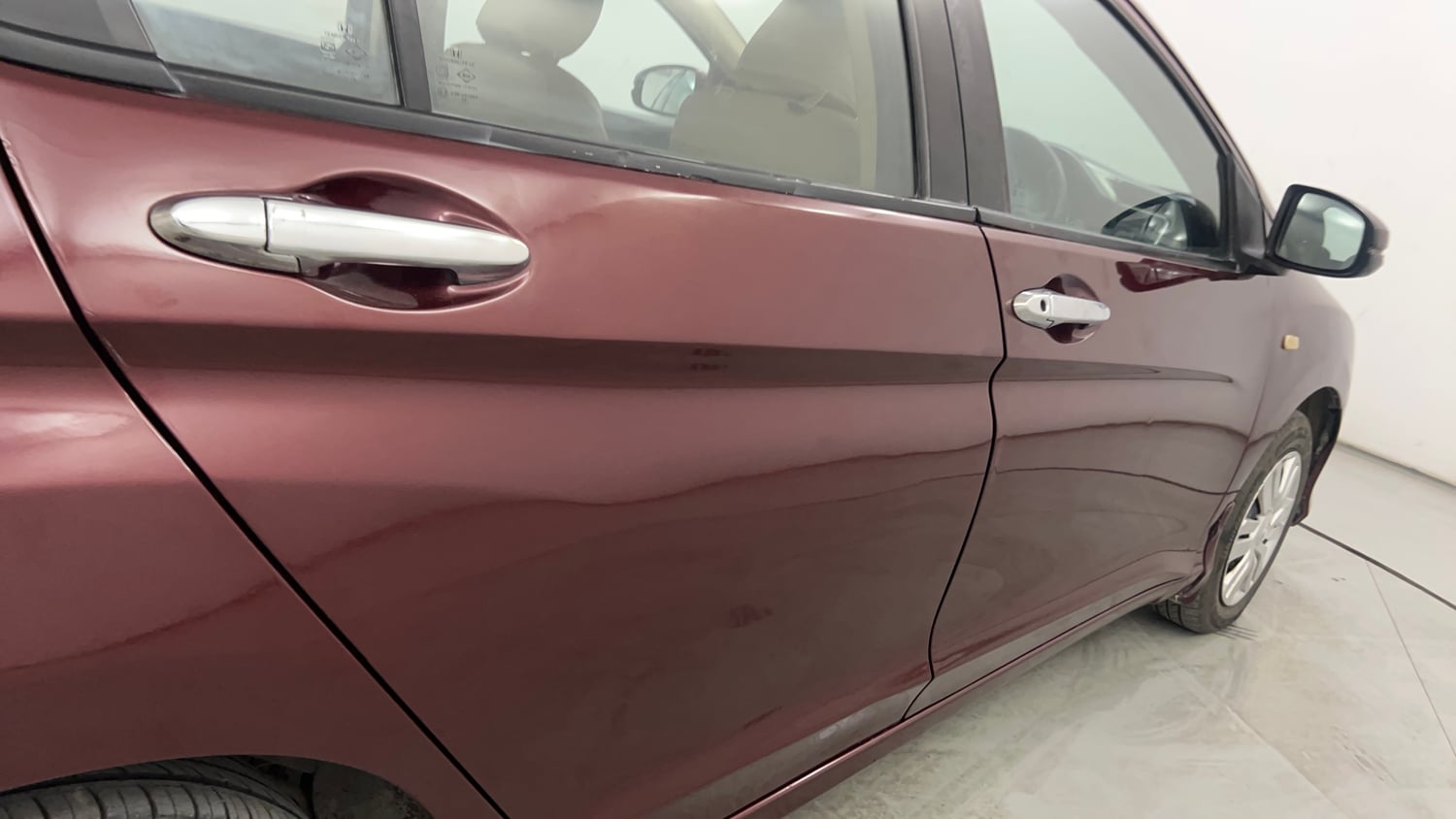 Used 2014 Honda City SV Petrol Manual dents MINOR DENT