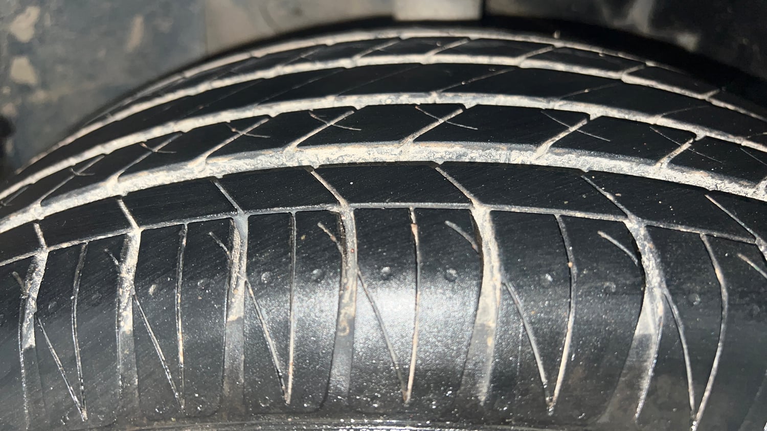 Used 2021 Tata Nexon XZ Plus Petrol Manual tyres RIGHT FRONT TYRE TREAD VIEW