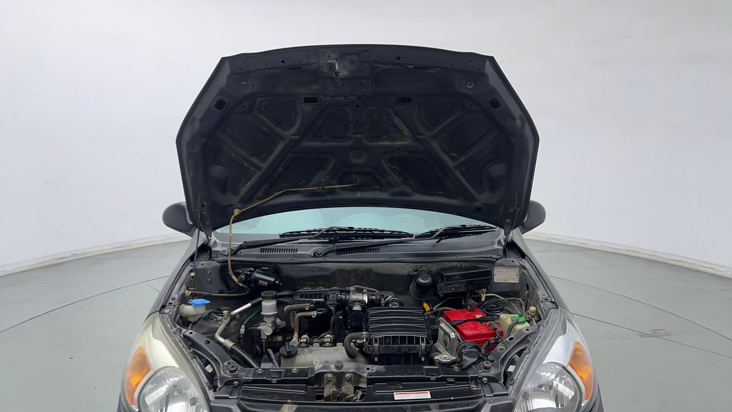 Used 2016 Maruti Suzuki Alto 800 LXi Petrol Manual engine ENGINE & BONNET OPEN FRONT VIEW