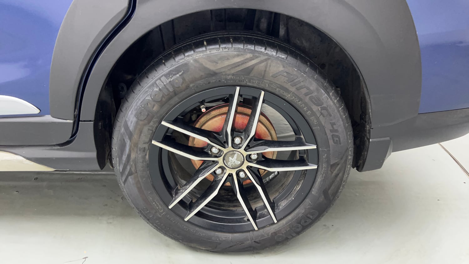 Used 2021 Maruti Suzuki XL6 Zeta AT Petrol Petrol Automatic tyres LEFT REAR TYRE RIM VIEW