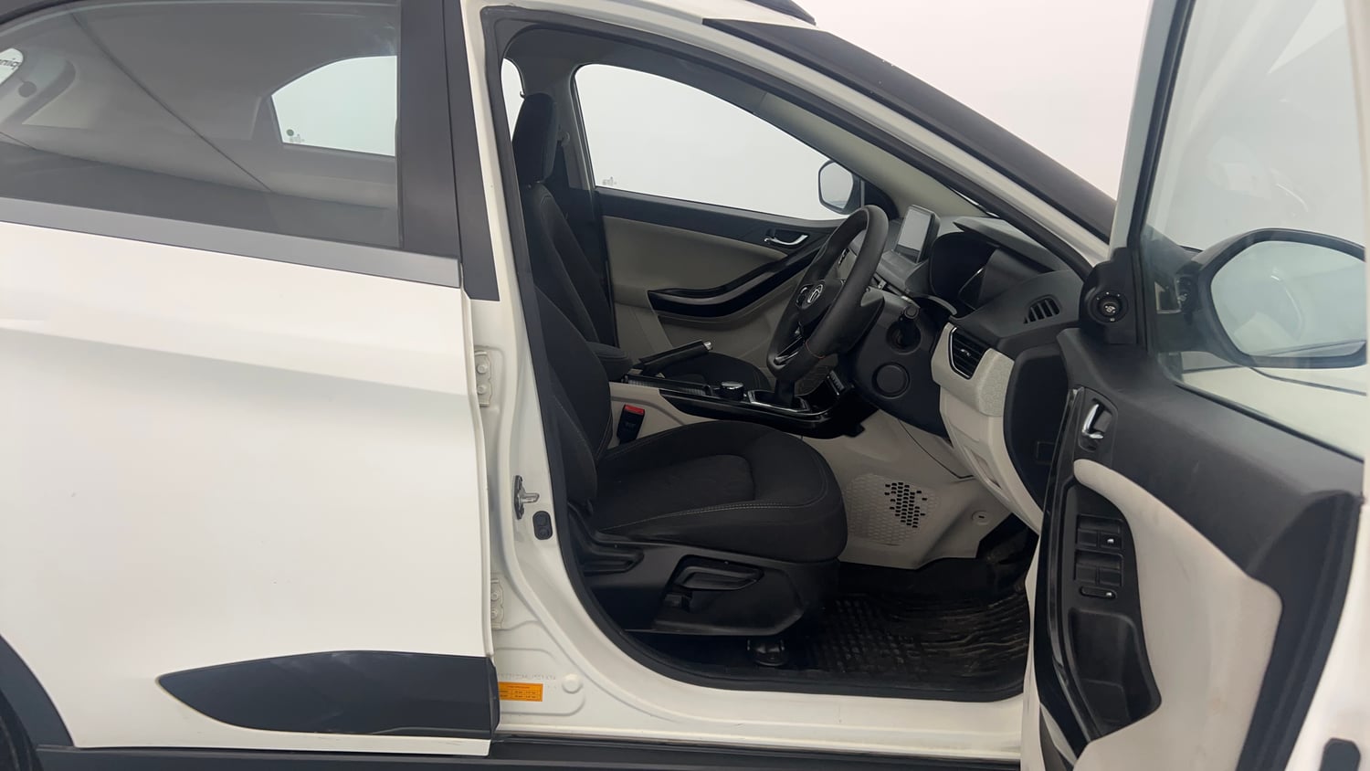 Used 2021 Tata Nexon XZ Plus Petrol Manual interior RIGHT SIDE FRONT DOOR CABIN VIEW