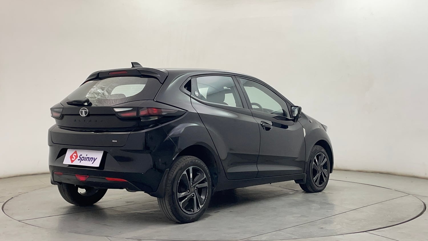 Used 2023 Tata Altroz XZA Plus (S) Dark Edition Petrol Automatic exterior RIGHT REAR CORNER VIEW