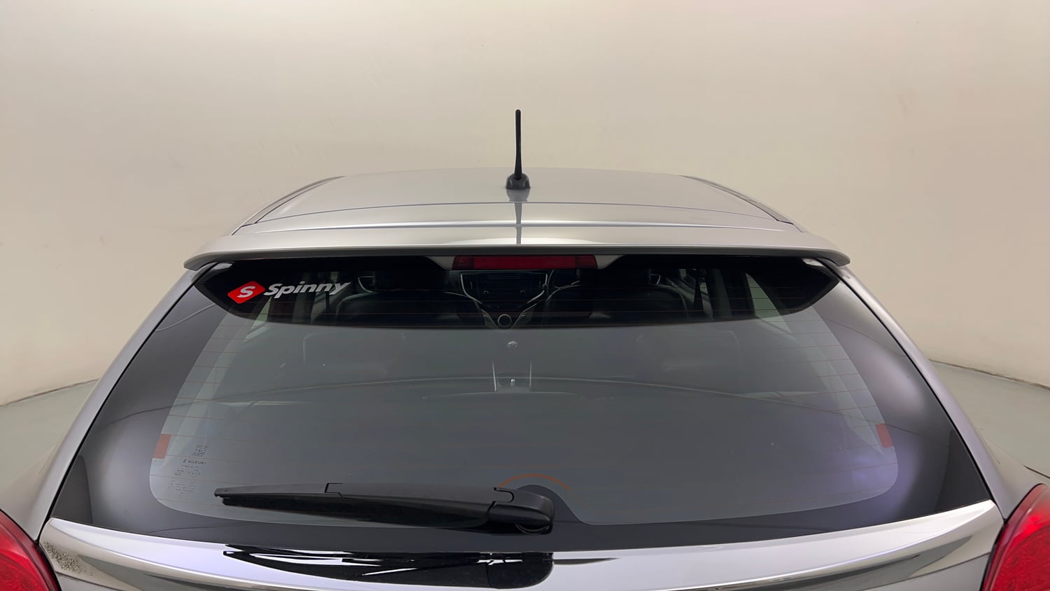 Used 2017 Maruti Suzuki Baleno Zeta 1.2 Petrol Manual exterior BACK WINDSHIELD VIEW