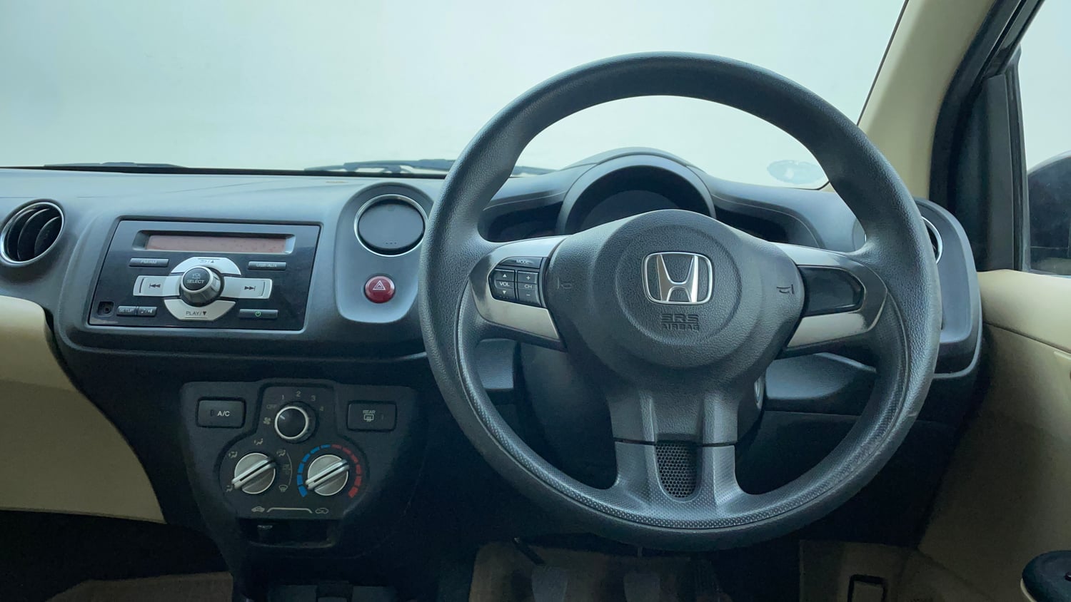 Used 2015 Honda Amaze 1.2 SX i-VTEC Petrol Manual interior STEERING VIEW