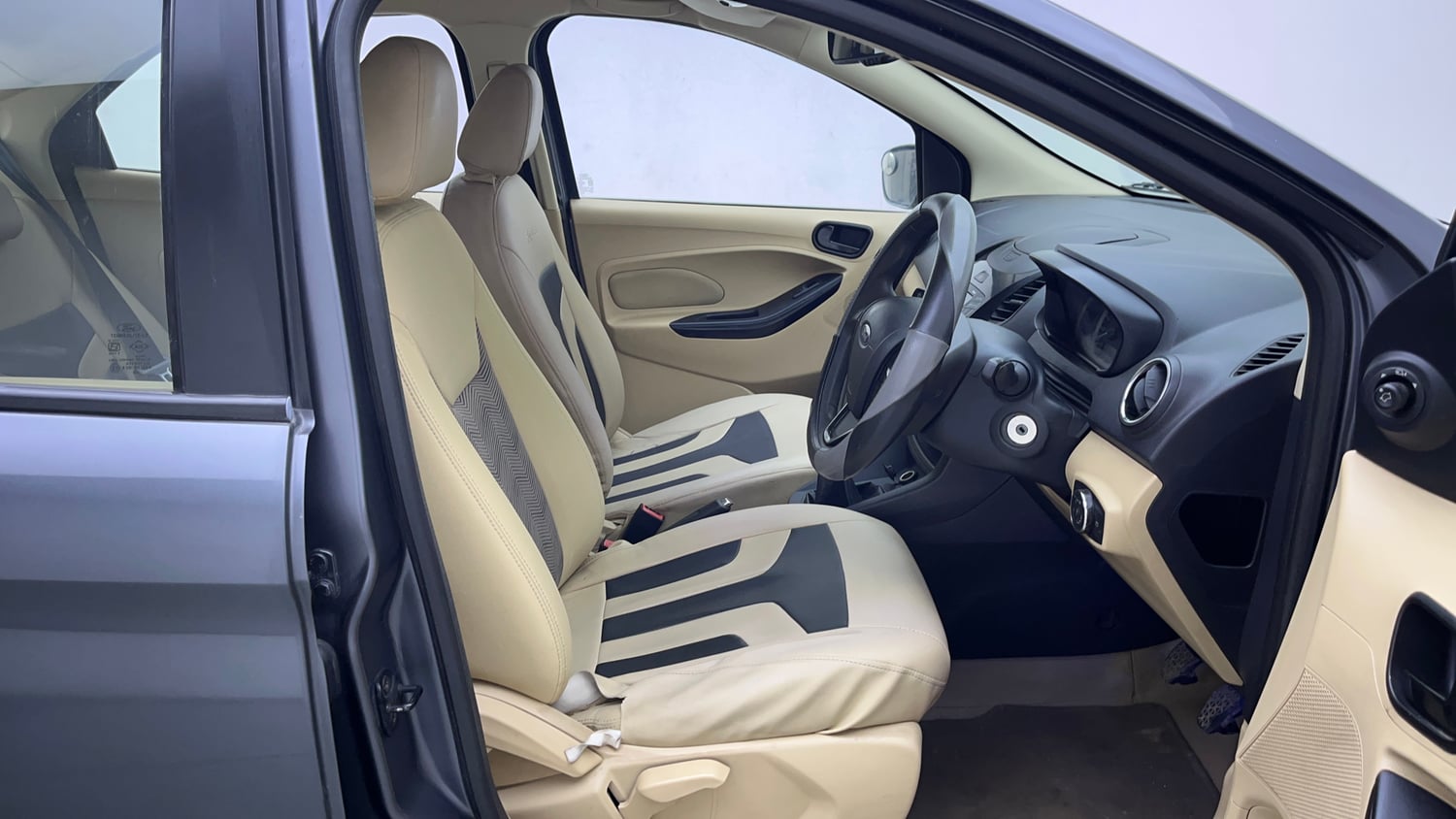 Used 2016 Ford Figo Aspire Titanium 1.2 Ti-VCT Petrol Manual interior RIGHT SIDE FRONT DOOR CABIN VIEW