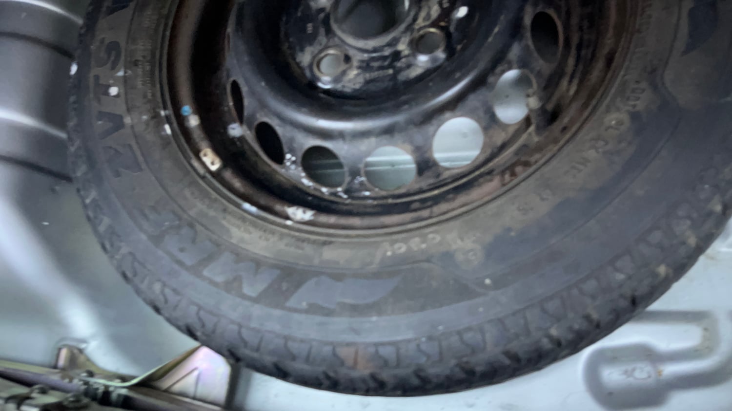 Used 2015 Maruti Suzuki Alto 800 Lxi Petrol Manual tyres SPARE TYRE VIEW