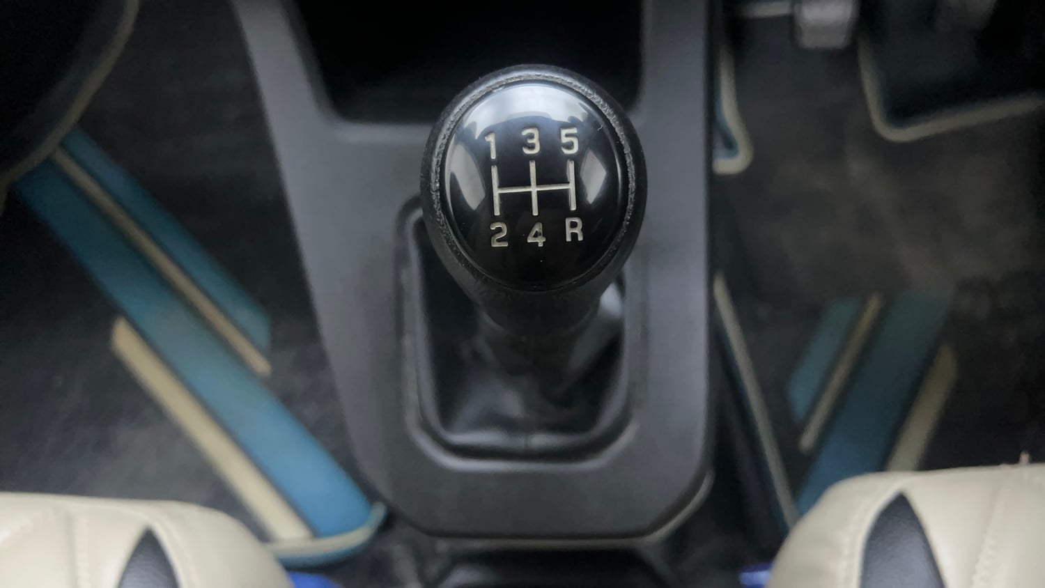 Used 2021 Maruti Suzuki Wagon R 1.0 VXi 1.0 Petrol Manual interior GEAR  KNOB VIEW