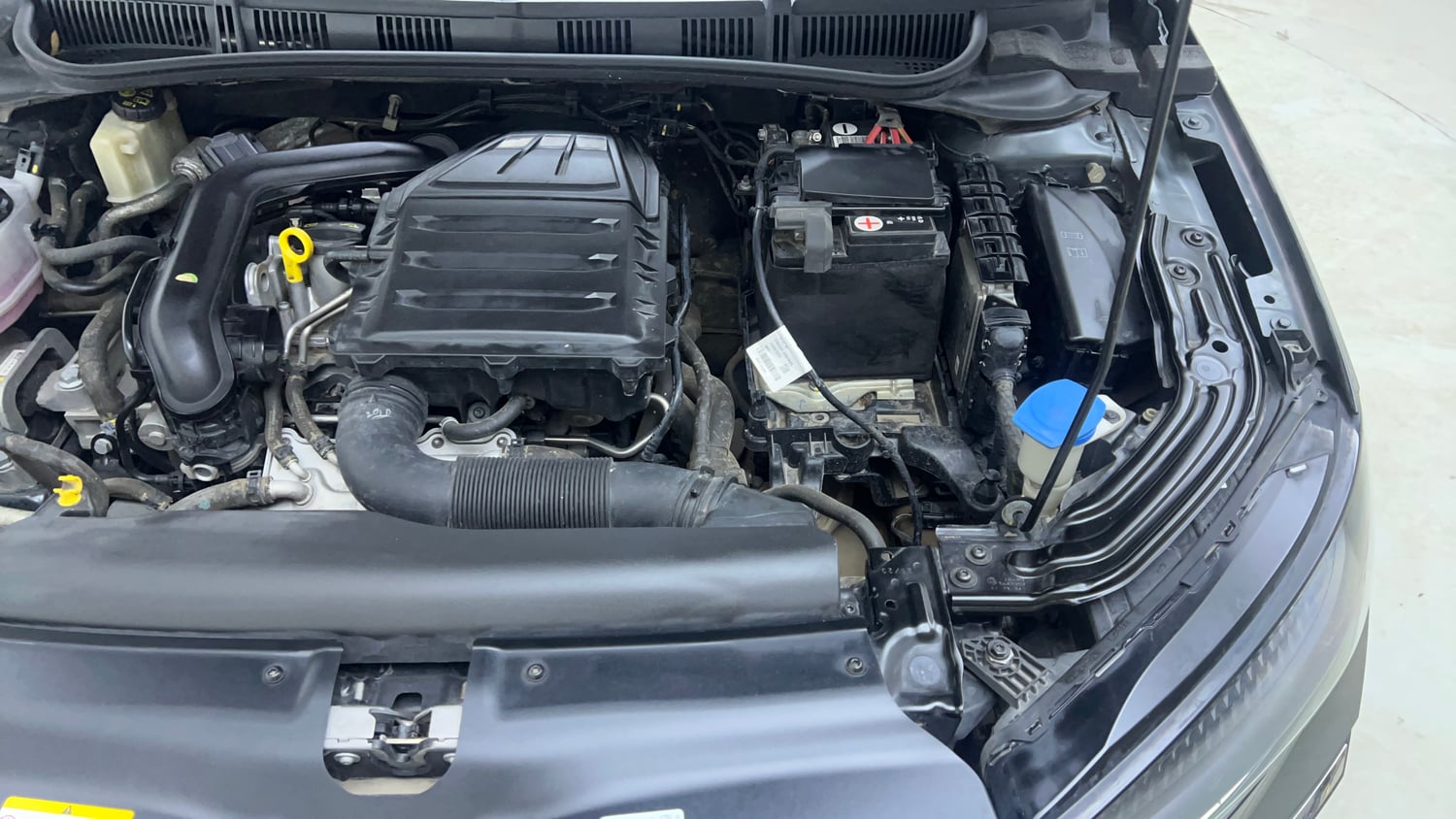 Used 2023 Skoda Slavia Ambition 1.0L TSI MT Petrol Manual engine ENGINE LEFT SIDE VIEW