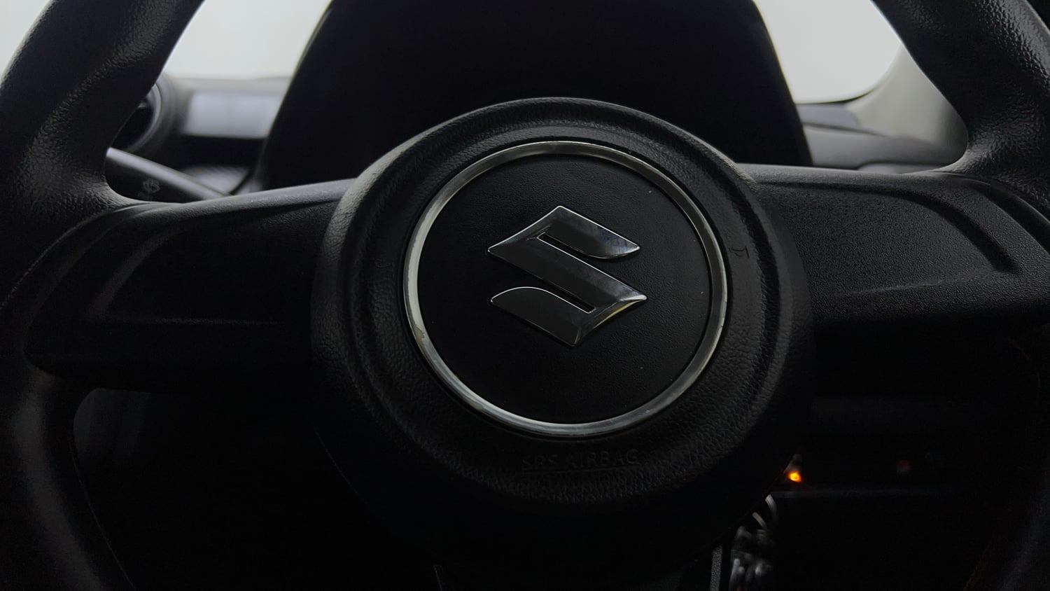 Used 2018 Maruti Suzuki Swift LXI CNG (Outside Fitted) Cng Manual top_features Airbags