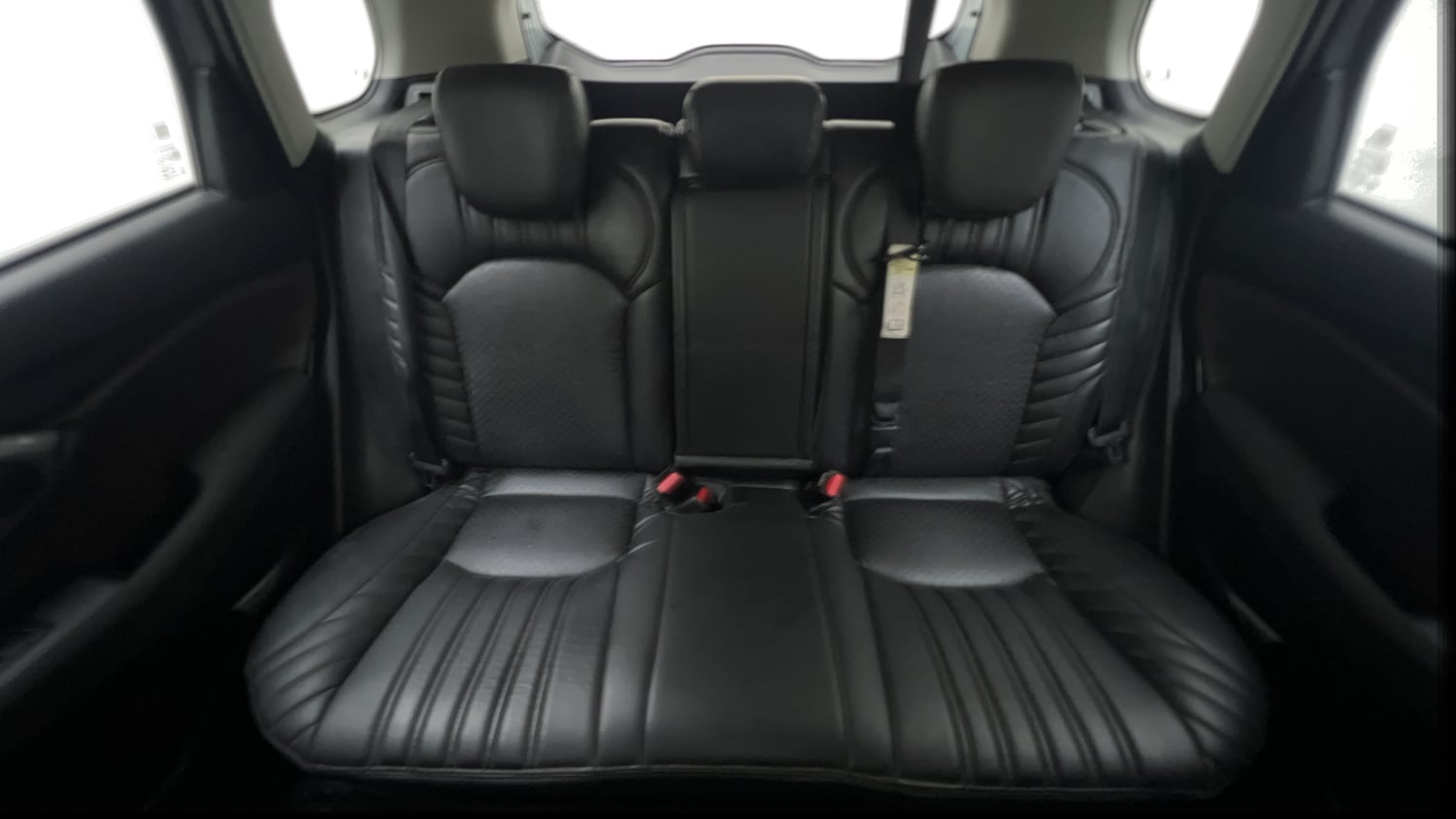 Used 2024 Maruti Suzuki Grand Vitara Delta Smart Hybrid Petrol Manual interior REAR SEAT CONDITION VIEW