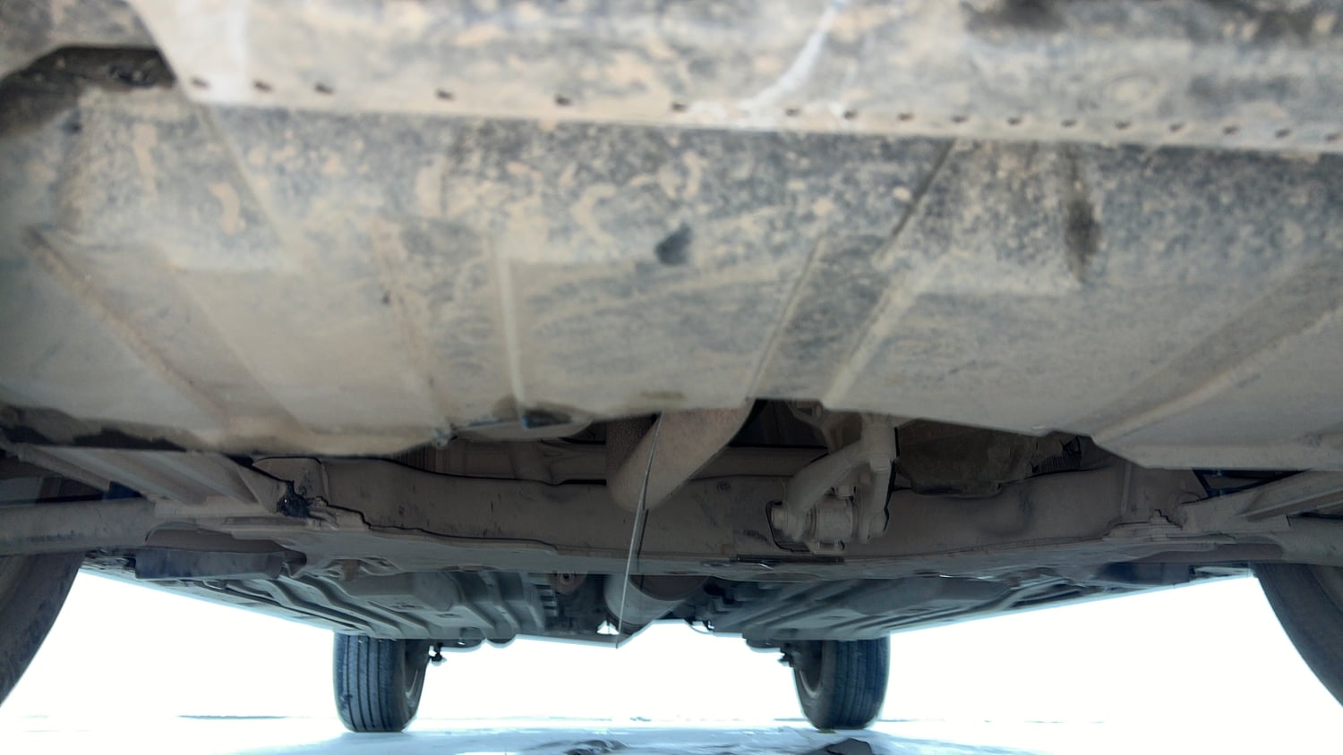 Used 2024 Maruti Suzuki Grand Vitara Delta Smart Hybrid Petrol Manual extra FRONT LEFT UNDERBODY VIEW