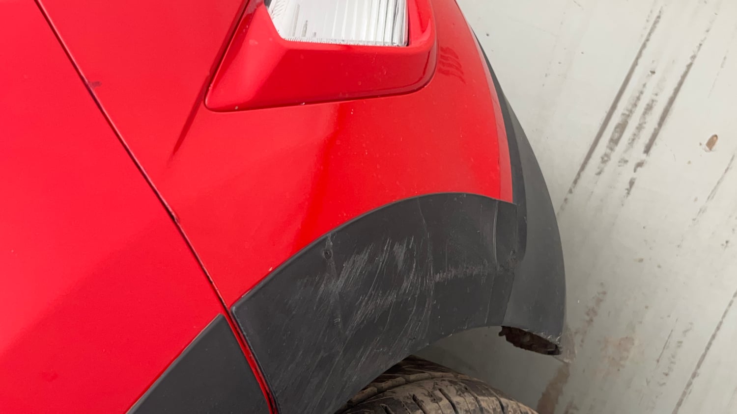 Used 2021 Ford EcoSport Titanium Plus 1.5L Ti-VCT AT Petrol Automatic dents MINOR SCRATCH