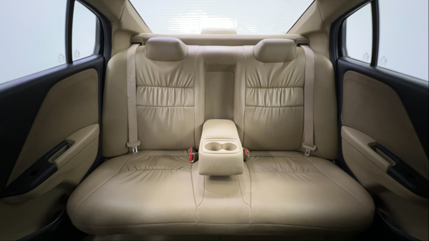 Used 2014 Honda City SV Petrol Manual interior REAR SEAT CONDITION VIEW