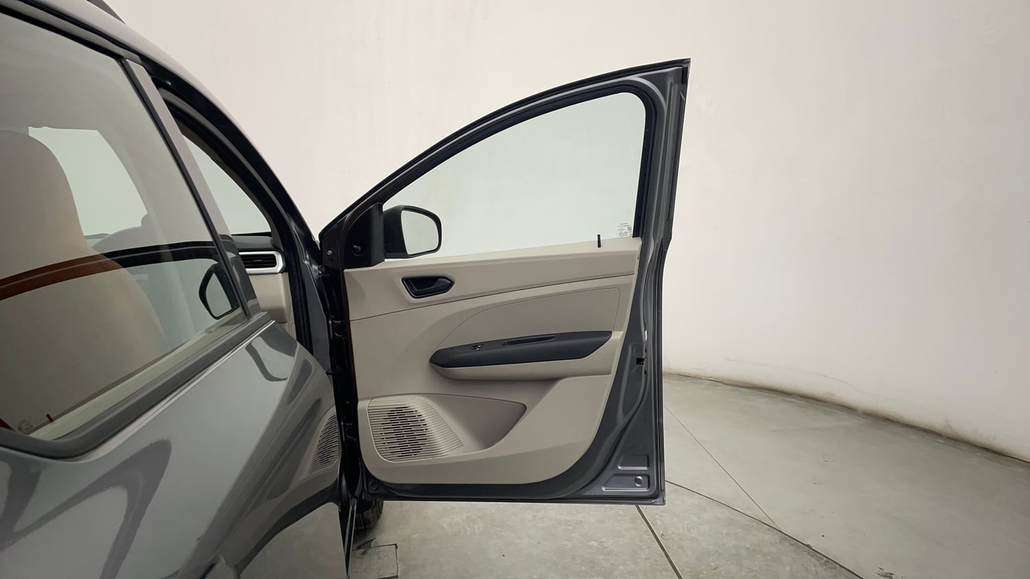 Used 2026 Renault Triber Evolution Petrol Manual interior RIGHT FRONT DOOR OPEN VIEW