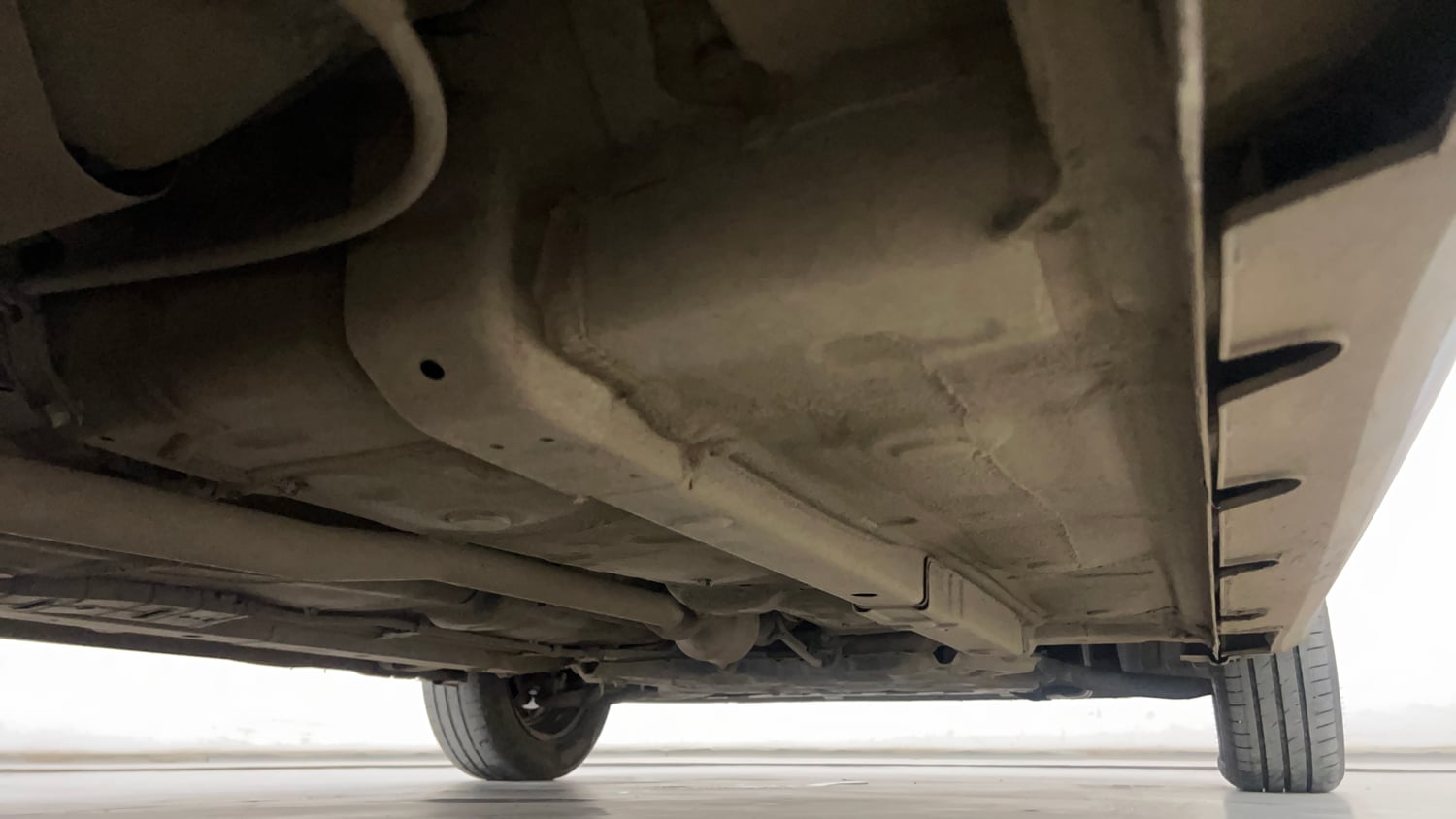 Used 2024 Hyundai Exter S 1.2 MT Petrol Manual extra REAR RIGHT UNDERBODY VIEW