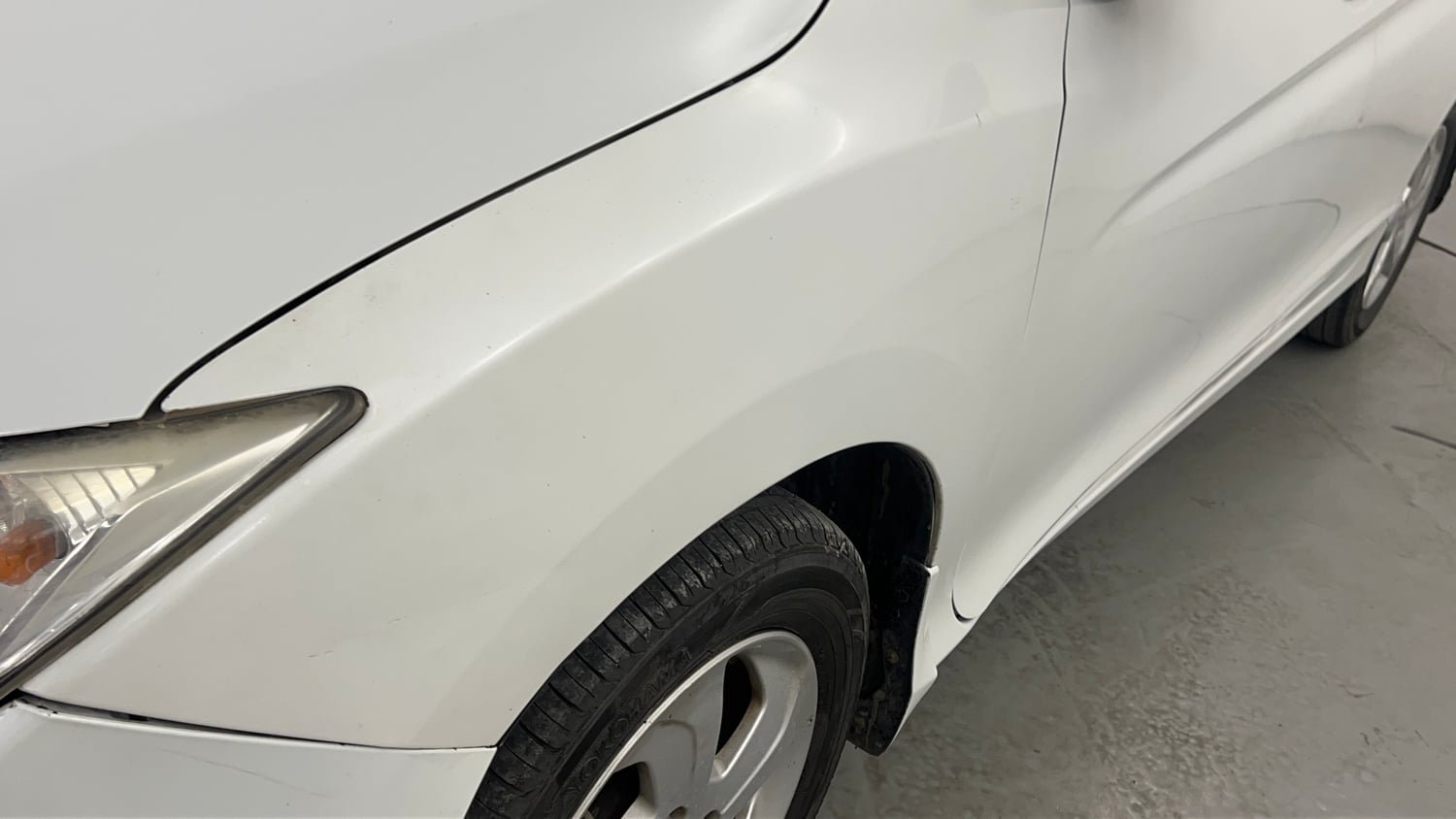 Used 2016 Honda City VX CVT Petrol Automatic dents MINOR SCRATCH