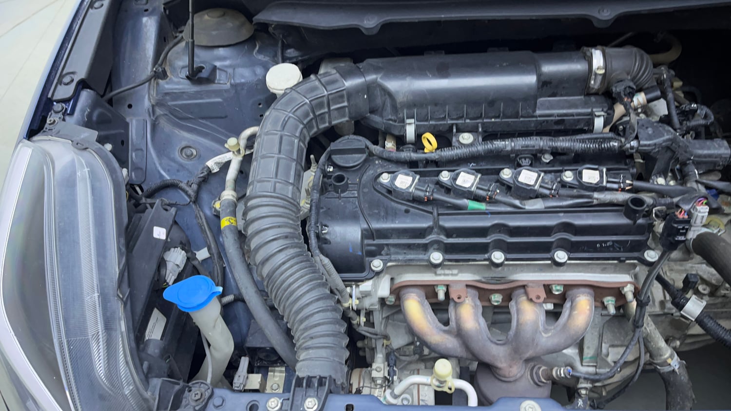 Used 2020 Maruti Suzuki Baleno Zeta Petrol Manual engine ENGINE RIGHT SIDE VIEW