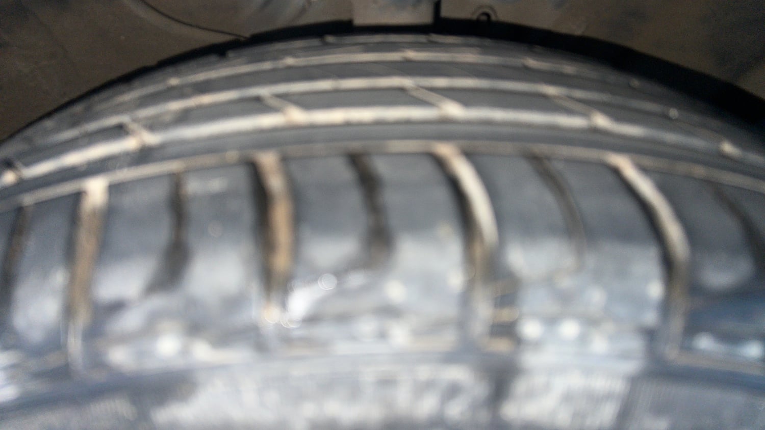 Used 2022 Kia Seltos X Line 1.5 Diesel AT Diesel Automatic tyres RIGHT FRONT TYRE TREAD VIEW