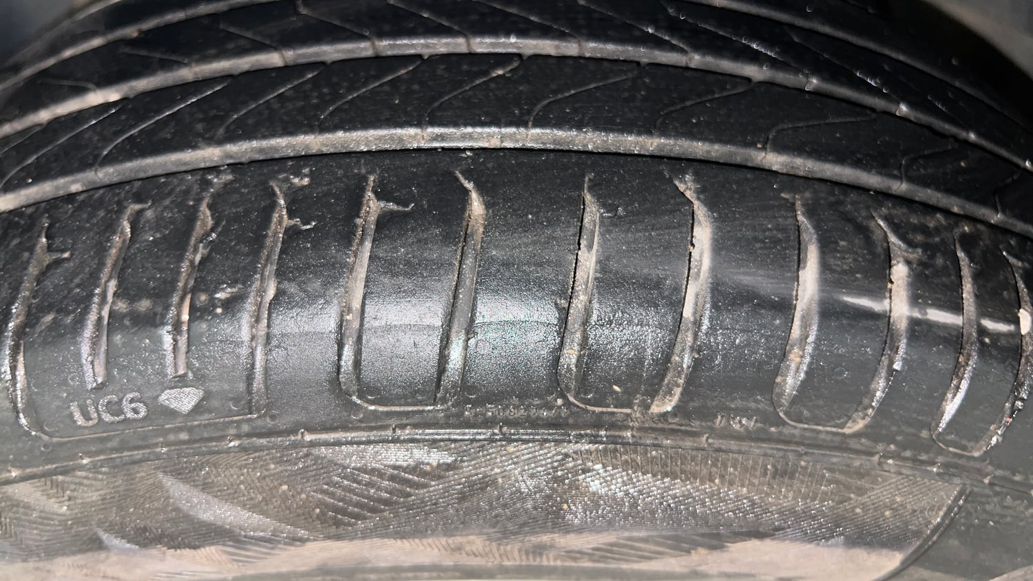 Used 2019 Tata Nexon XZA Plus Petrol Dual Tone Petrol Automatic tyres LEFT FRONT TYRE TREAD VIEW