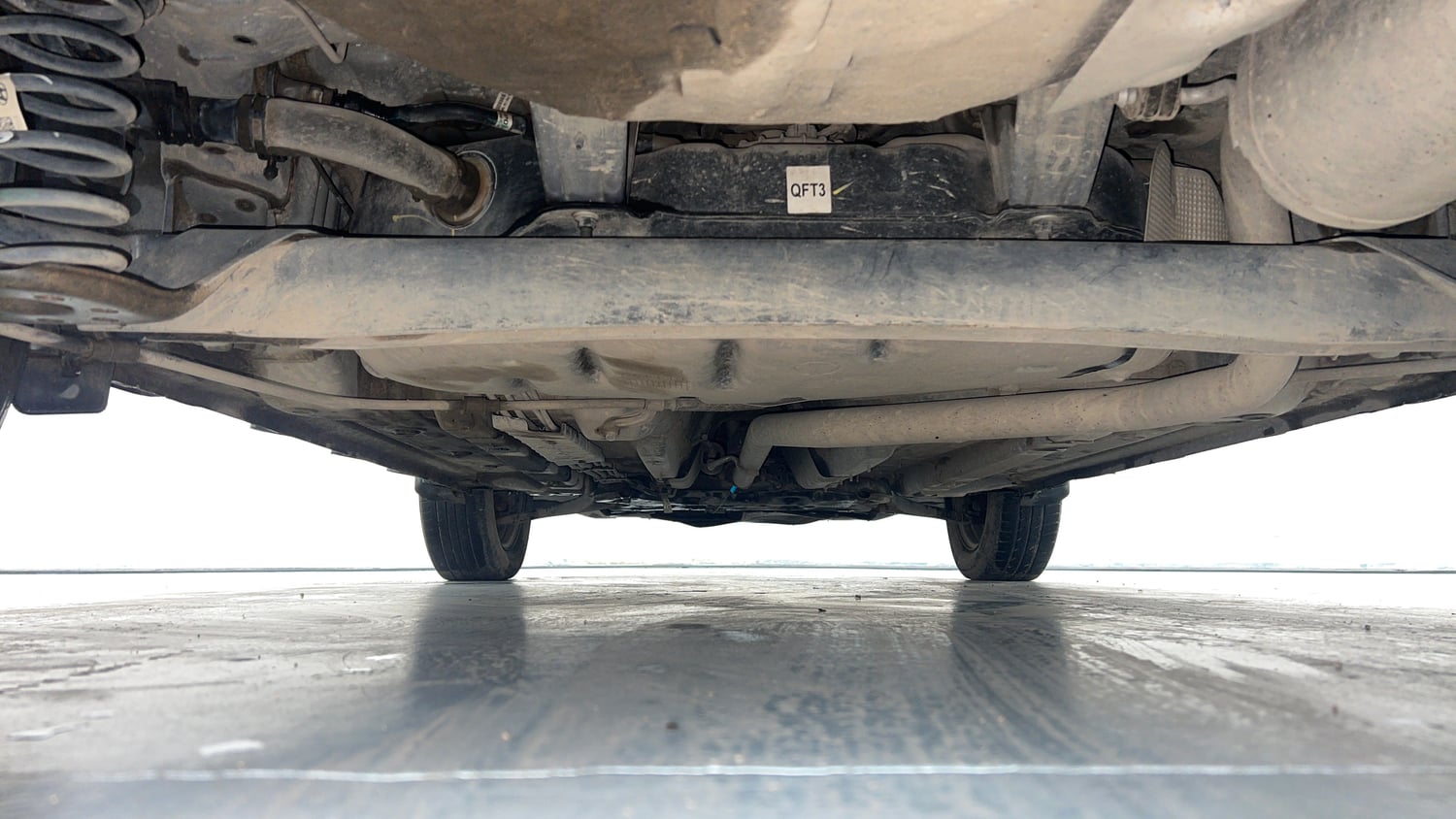 Used 2020 Hyundai Venue S 1.4 CRDi Diesel Manual extra REAR UNDERBODY VIEW (TAKEN FROM REAR)