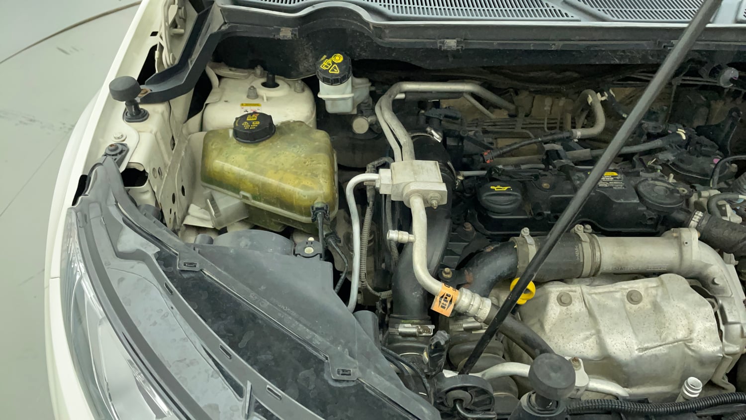 Used 2017 Ford EcoSport Titanium 1.5L TDCi Diesel Manual engine ENGINE RIGHT SIDE VIEW