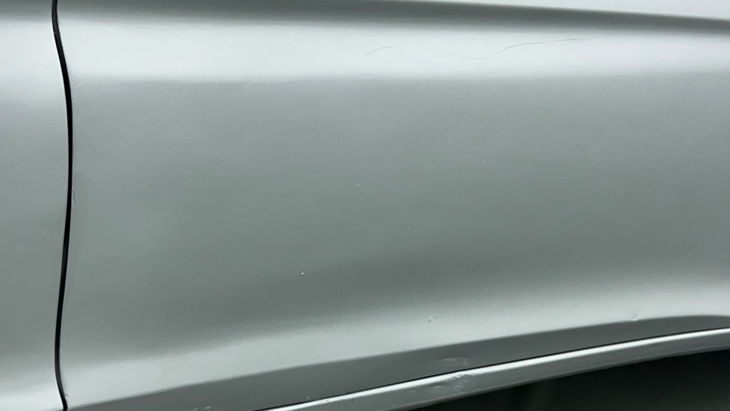 Used 2016 Honda City V Petrol Manual dents MINOR DENT