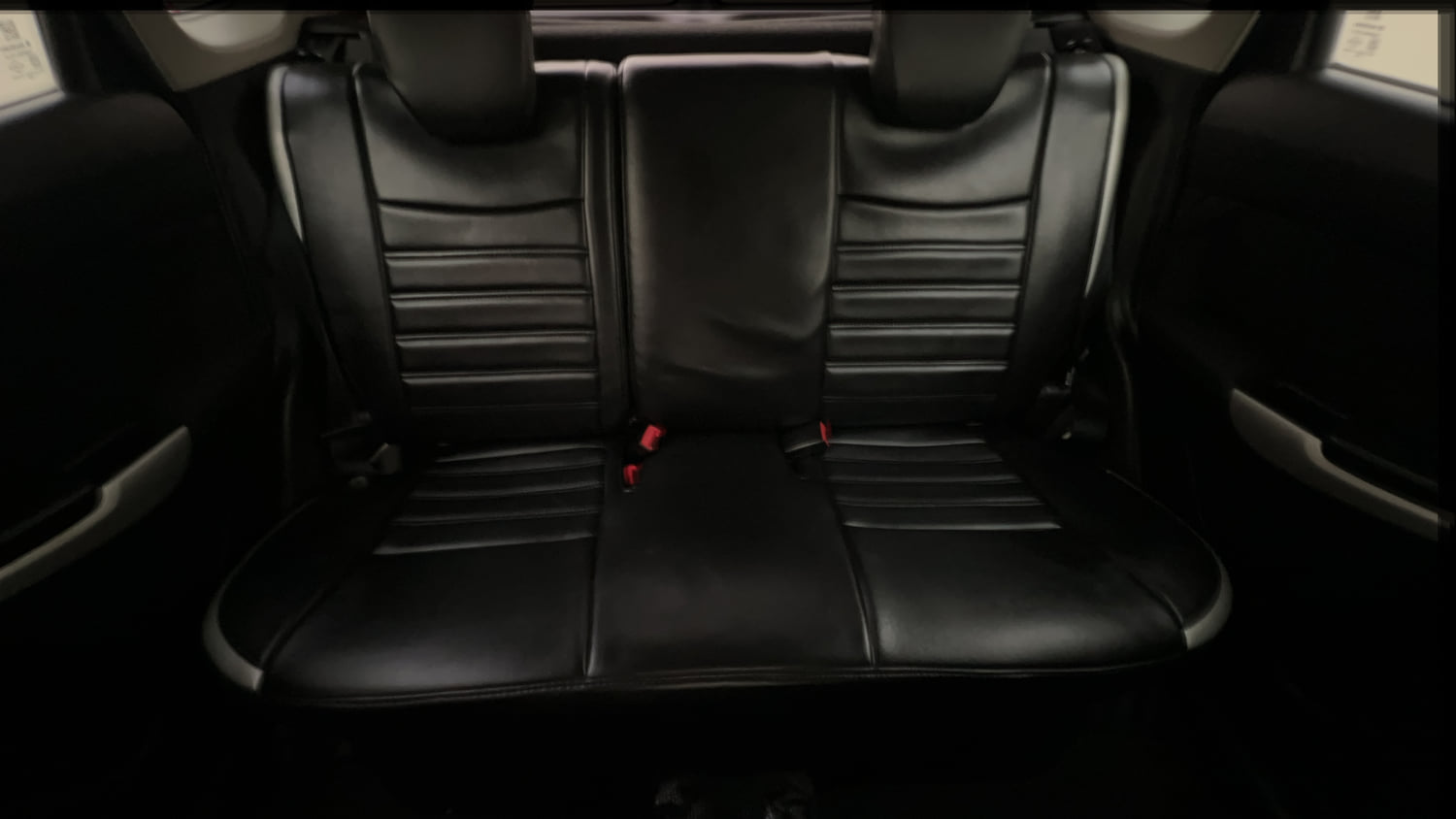 Used 2017 Maruti Suzuki Baleno Zeta 1.2 Petrol Manual interior REAR SEAT CONDITION VIEW