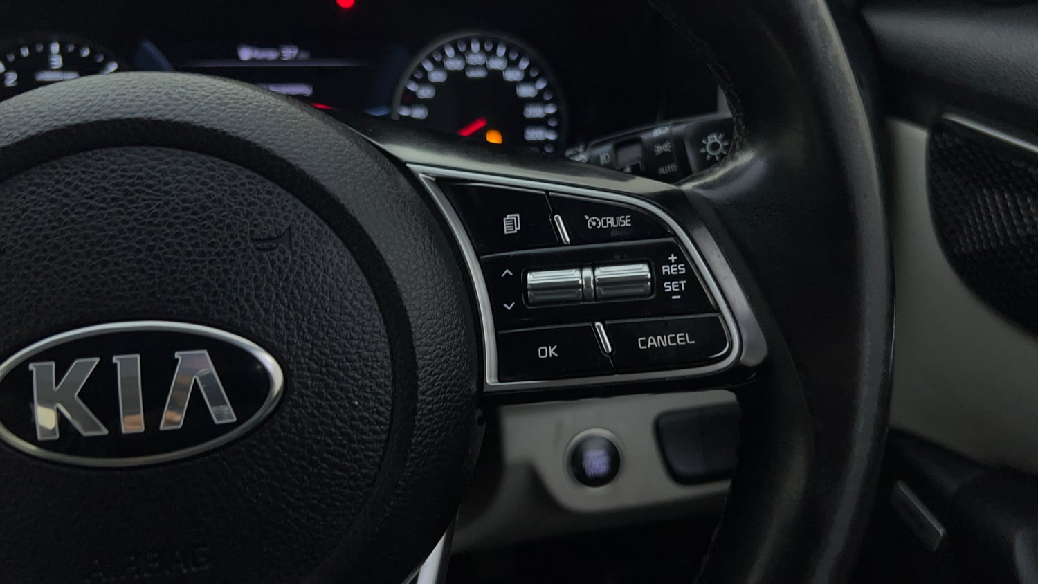 Used 2019 Kia Seltos HTX Plus AT 1.5 Diesel Diesel Automatic top_features Cruise control