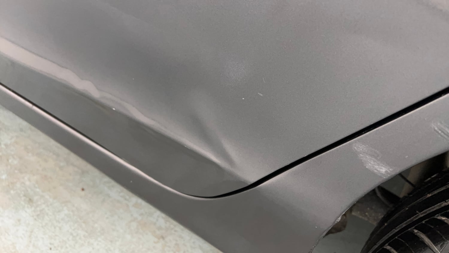 Used 2017 Honda City V CVT Petrol Petrol Automatic dents MINOR DENT