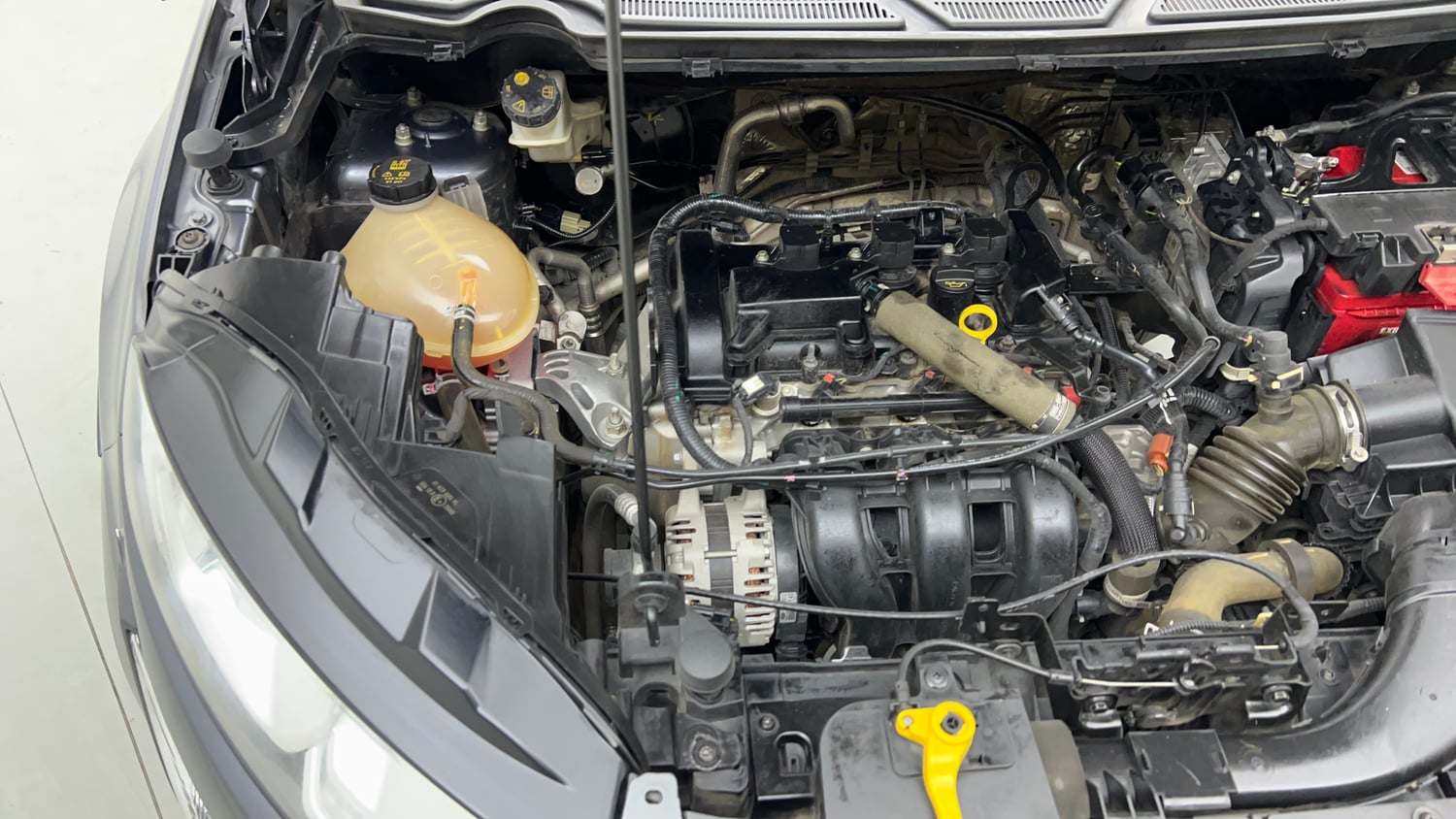 Used 2018 Ford EcoSport Titanium + 1.5L Ti-VCT AT Petrol Automatic engine ENGINE RIGHT SIDE VIEW