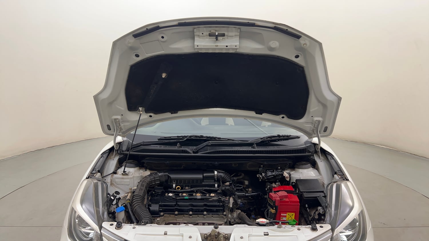Used 2021 Maruti Suzuki Baleno Delta Petrol Manual engine ENGINE & BONNET OPEN FRONT VIEW