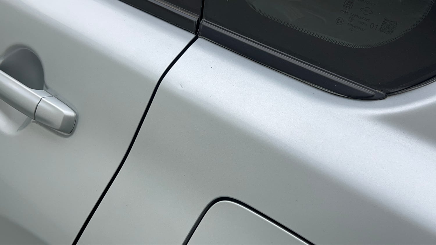Used 2024 Maruti Suzuki Grand Vitara Delta Smart Hybrid Petrol Manual dents MINOR SCRATCH
