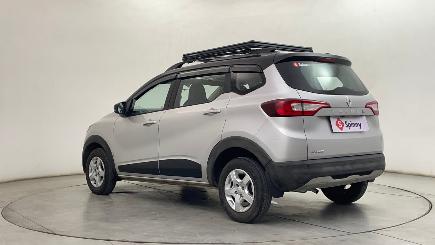Used 2022 Renault Triber Limited Edition Petrol Manual exterior LEFT REAR CORNER VIEW