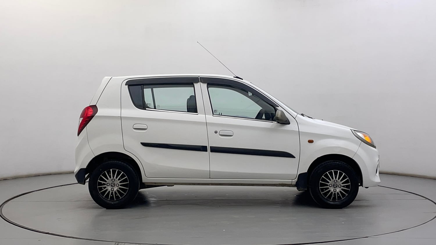 Used 2018 Maruti Suzuki Alto 800 VXi Petrol Manual exterior RIGHT SIDE VIEW