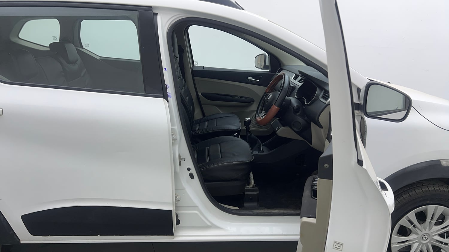 Used 2020 Renault Triber RXZ Petrol Manual interior RIGHT SIDE FRONT DOOR CABIN VIEW
