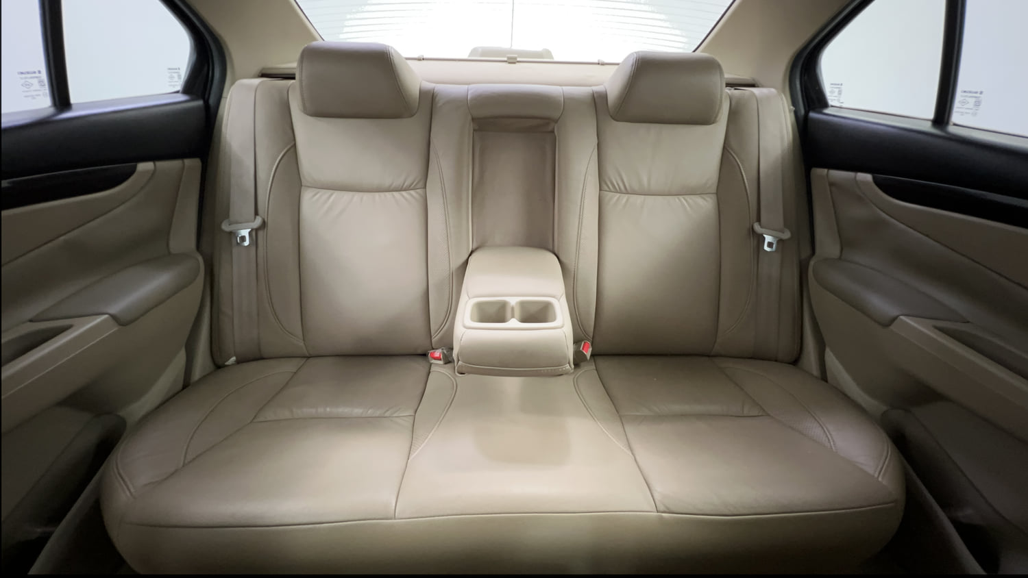 Used 2016 Maruti Suzuki Ciaz ZXI+ AT Petrol Automatic interior REAR SEAT CONDITION VIEW