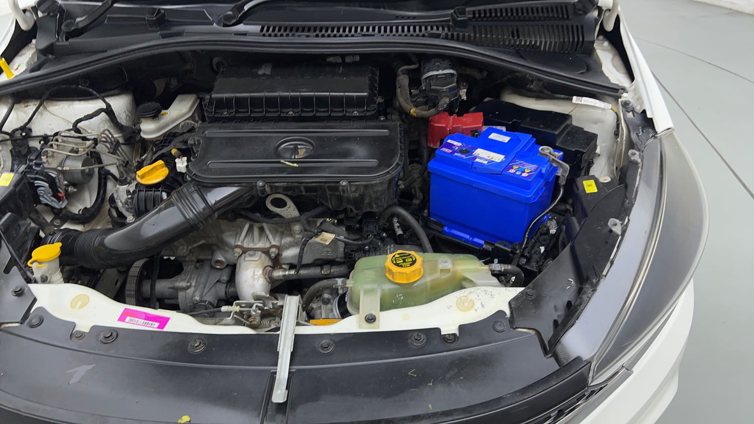 Used 2022 Tata Tigor XZ CNG Cng Manual engine ENGINE LEFT SIDE VIEW