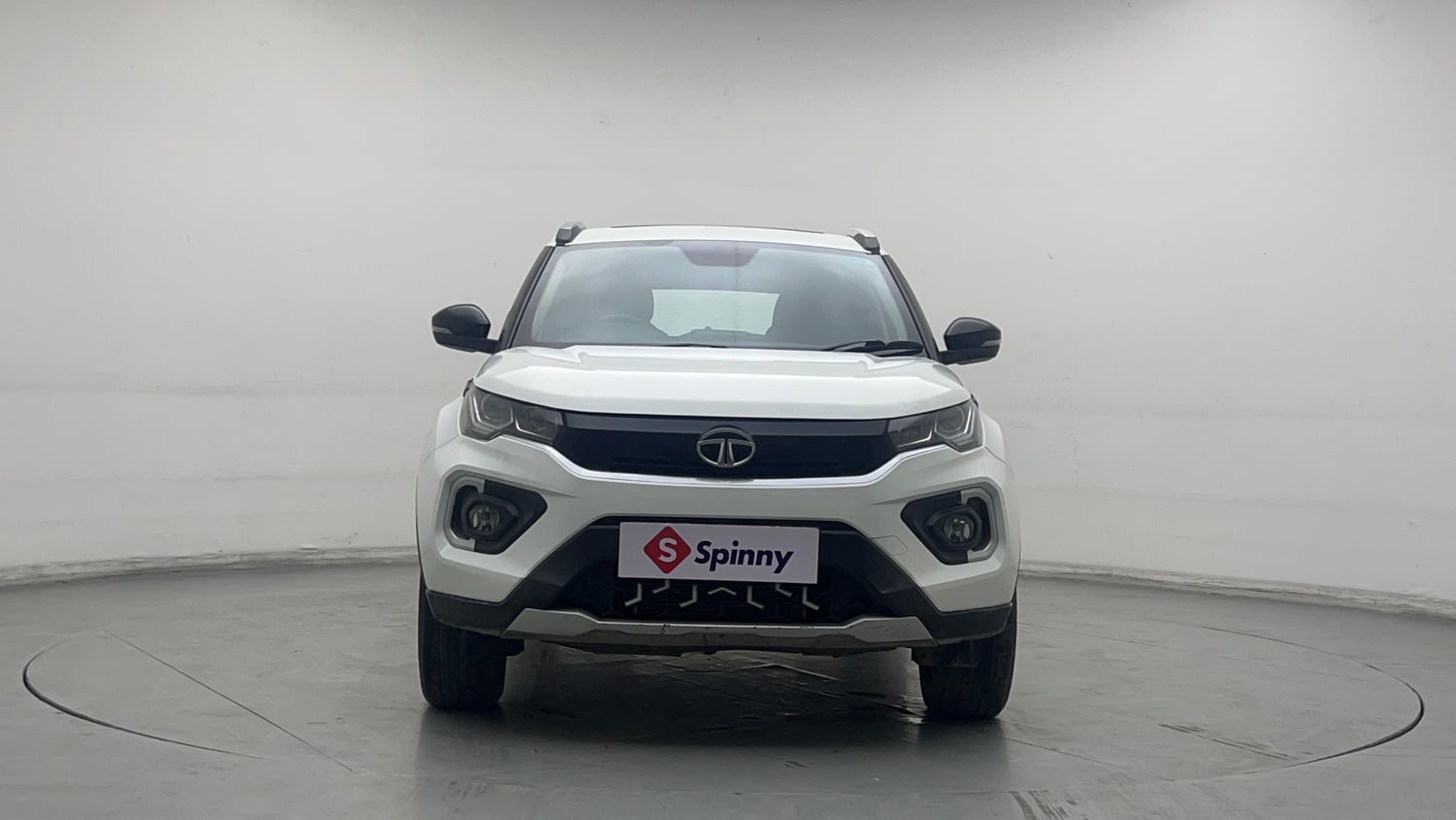 Used 2022 Tata Nexon XZA Plus (O) Petrol Automatic exterior FRONT VIEW