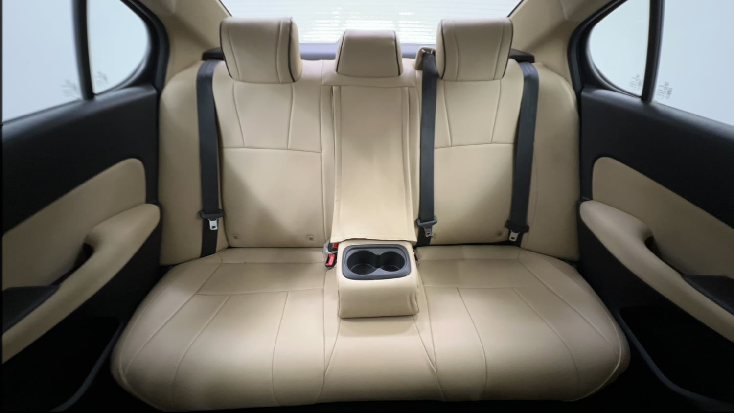 Used 2021 Honda City V CVT Petrol Petrol Automatic interior REAR SEAT CONDITION VIEW