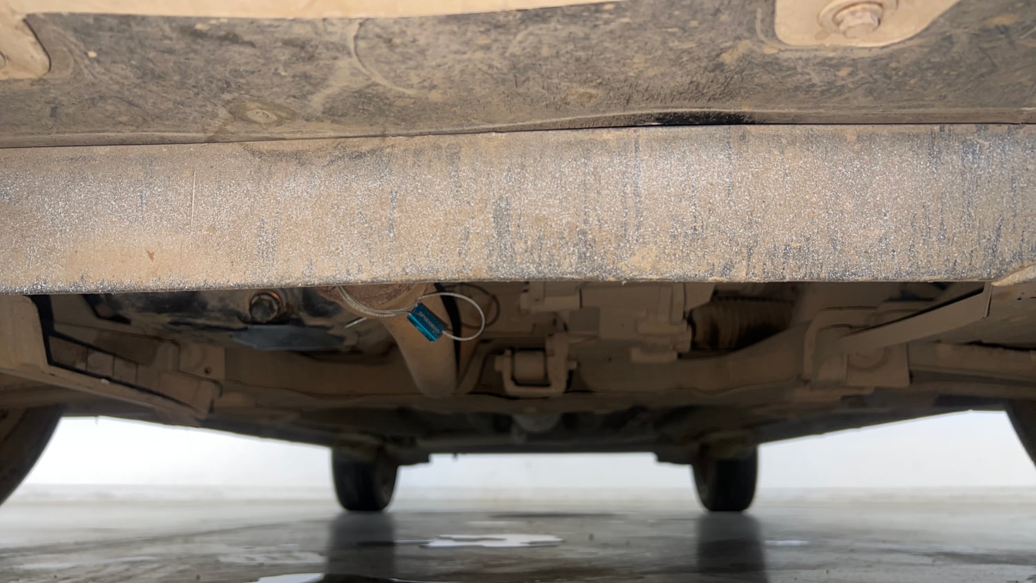 Used 2024 Tata Altroz XT Petrol Petrol Manual extra FRONT LEFT UNDERBODY VIEW