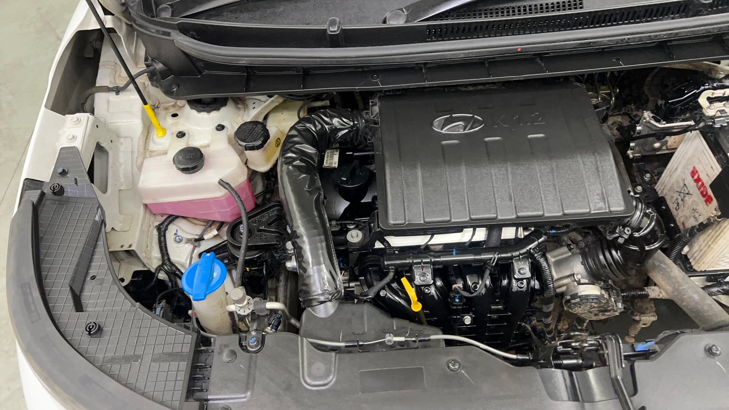 Used 2024 Hyundai Exter S 1.2 MT Petrol Manual engine ENGINE RIGHT SIDE VIEW