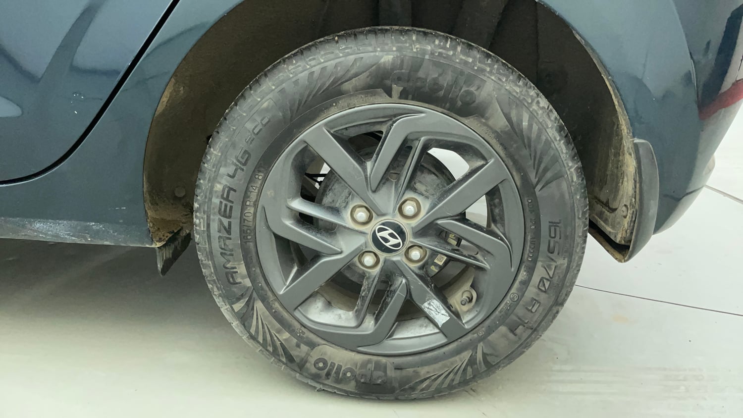 Used 2021 Hyundai Grand i10 Nios Sportz AMT 1.2 Kappa VTVT Petrol Automatic tyres LEFT REAR TYRE RIM VIEW