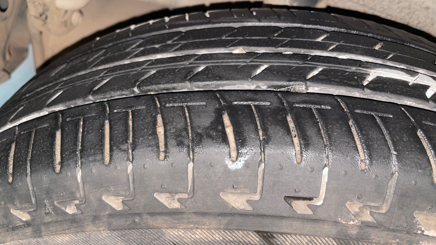 Used 2020 Maruti Suzuki Celerio ZXi AMT Petrol Automatic tyres RIGHT REAR TYRE TREAD VIEW