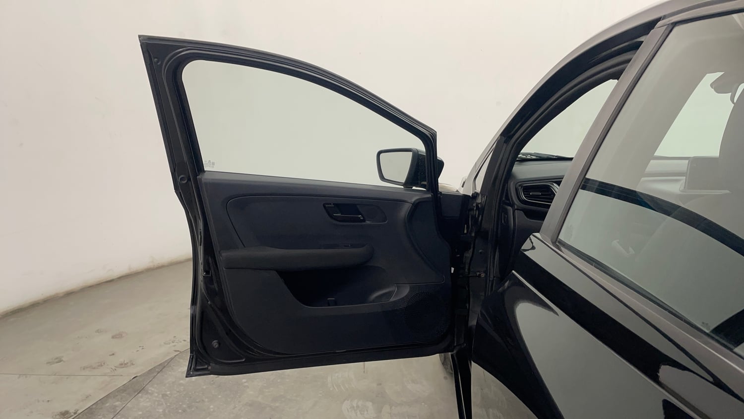Used 2023 Tata Altroz XZA Plus (S) Dark Edition Petrol Automatic interior LEFT FRONT DOOR OPEN VIEW